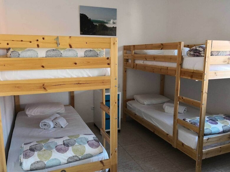 Hostal Surfintrip - Hostel