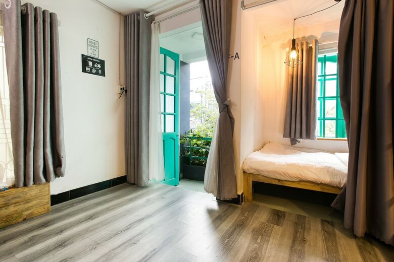 Hostal D-green Hostel