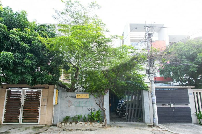 Hostal D-green Hostel