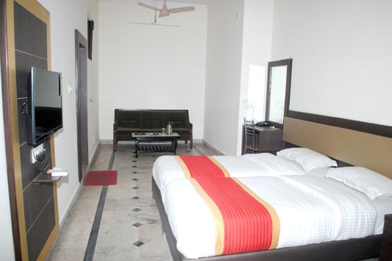 Hotel Navrang