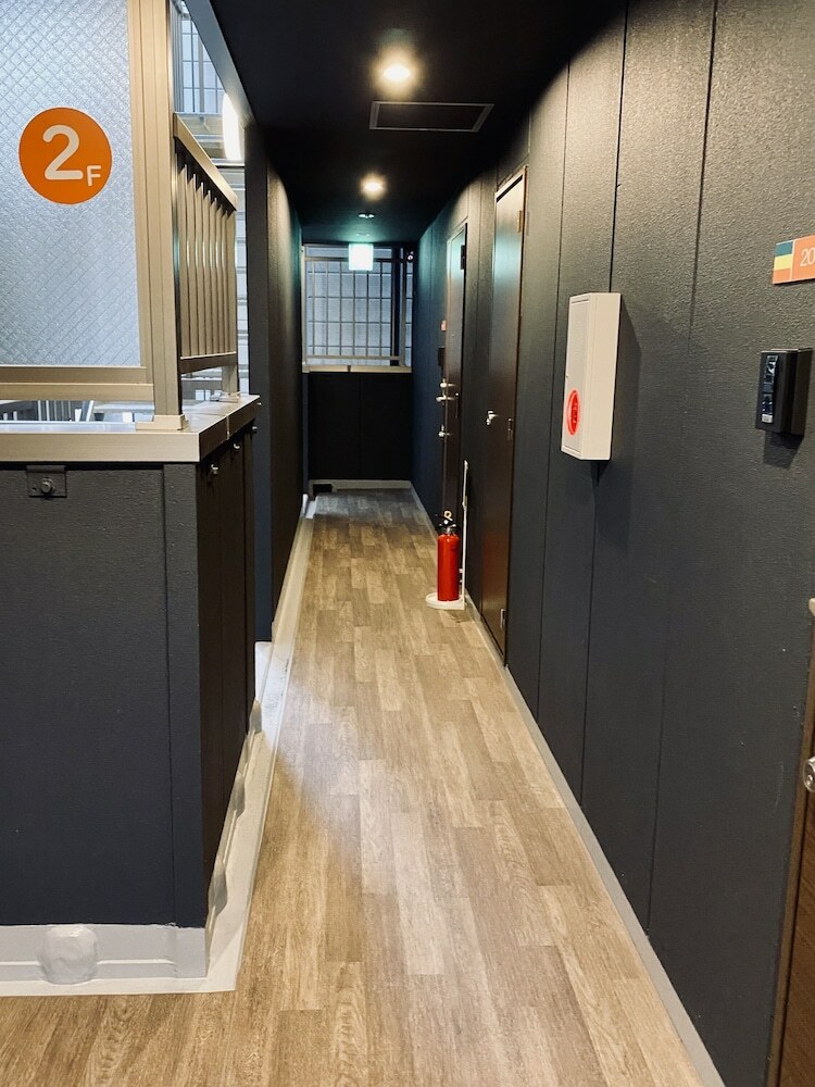 Apartamentos Hotel Ffosaka.com