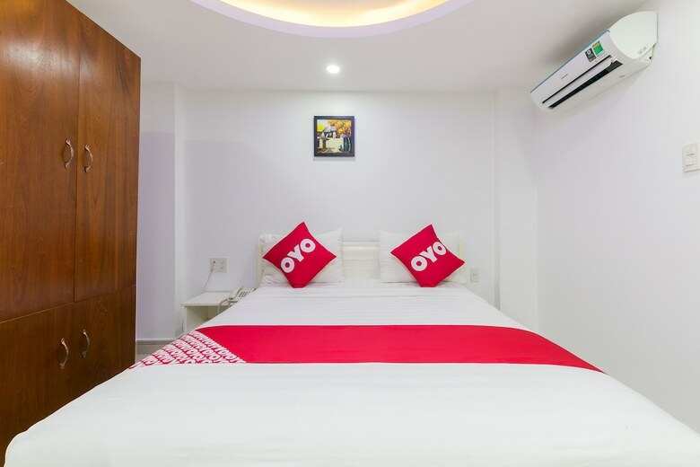 Oyo 652 Monaco Hotel