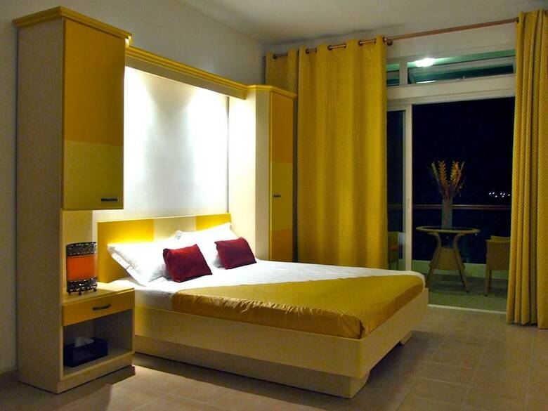 Aparthotel West Coast View
