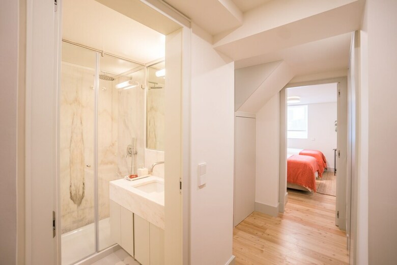 Courtyard & Elegance Apartment