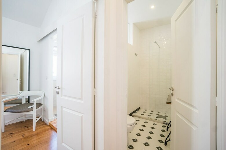 Chiado & Design Apartment