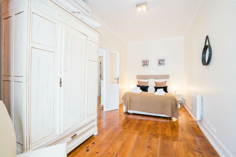 S�o Bento Authentic Apartment