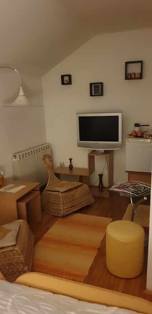 Hotel Guest House Bikica