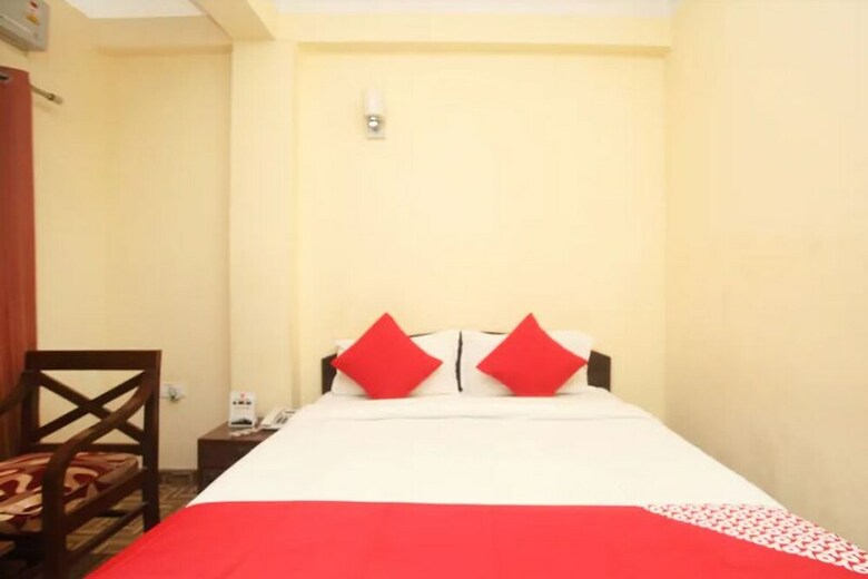 Oyo 702 Hotel Sumeru