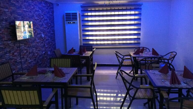 De'bliss Gold Hotel & Suite