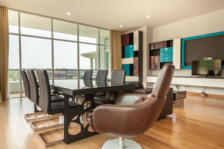 Aparthotel Veloche Group