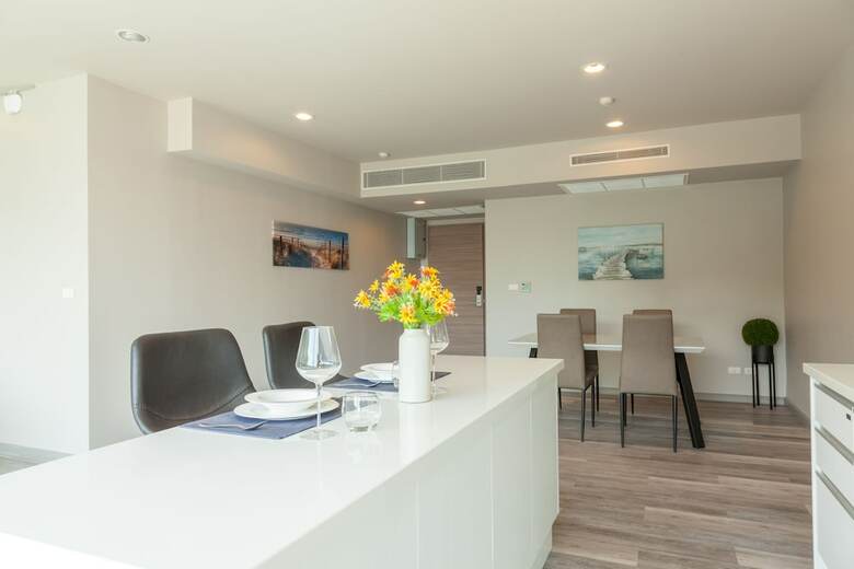 Aparthotel Veloche Group