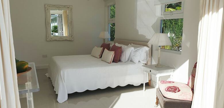 Hotel Criollo House