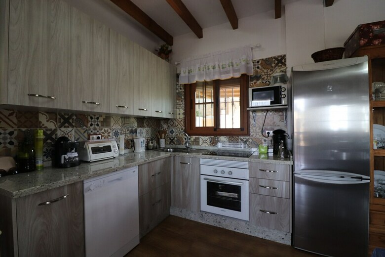 1117 Villa Gamor