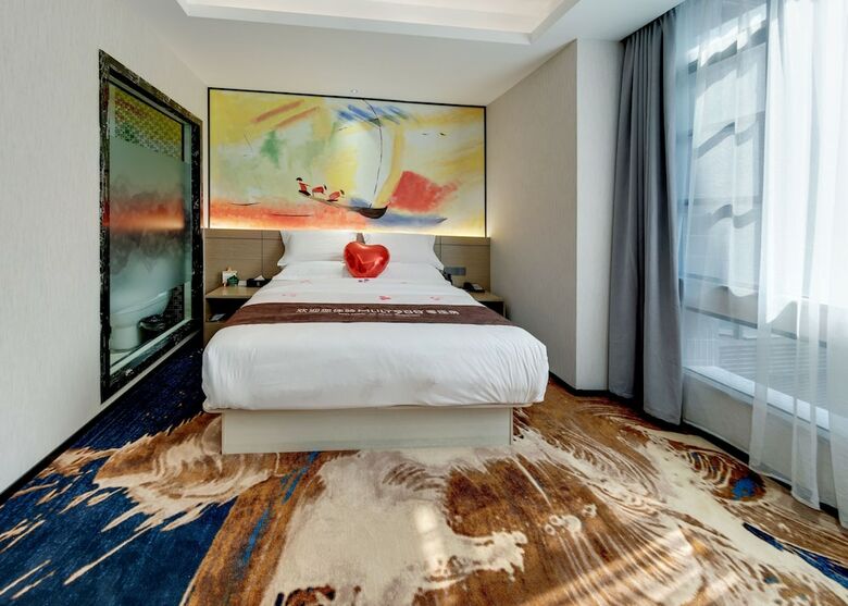 W Kardon Hotel