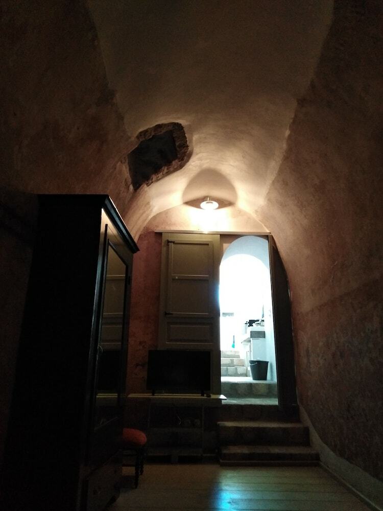 Latmos 1860
