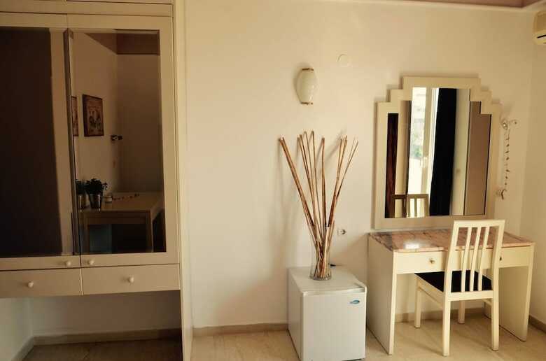 Hotel Pelagia Bay