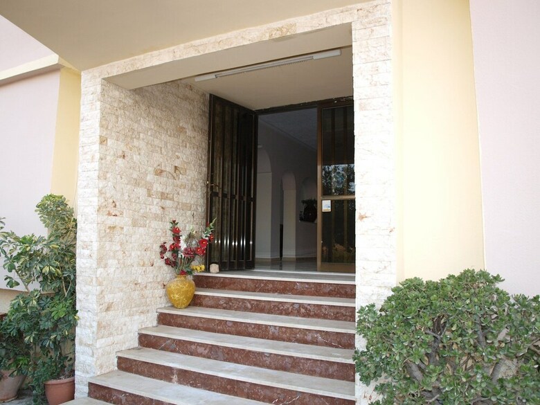 Hotel Pyrgos