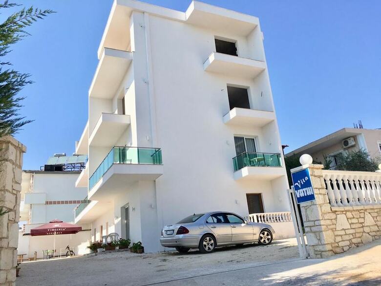 Hotel Vathi