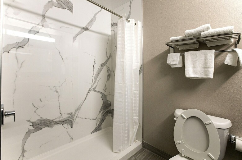 Hotel Express Inn