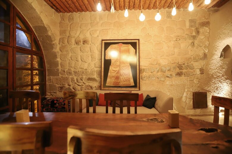 Tabal Cave Hotel