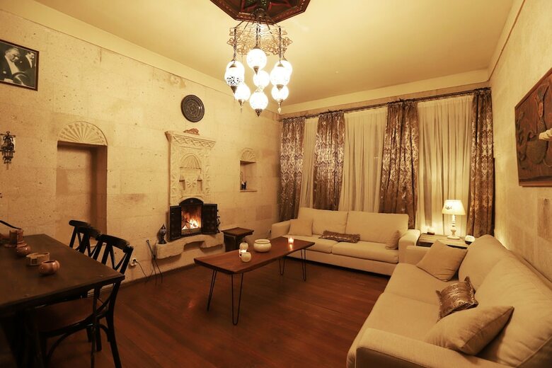 Tabal Cave Hotel