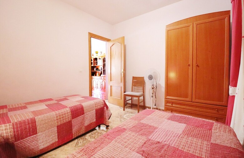 1142 Villa Casta�o