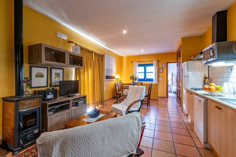 1133 Villa Dachita