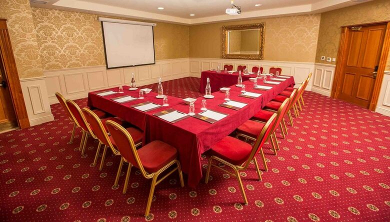 Anner Hotel