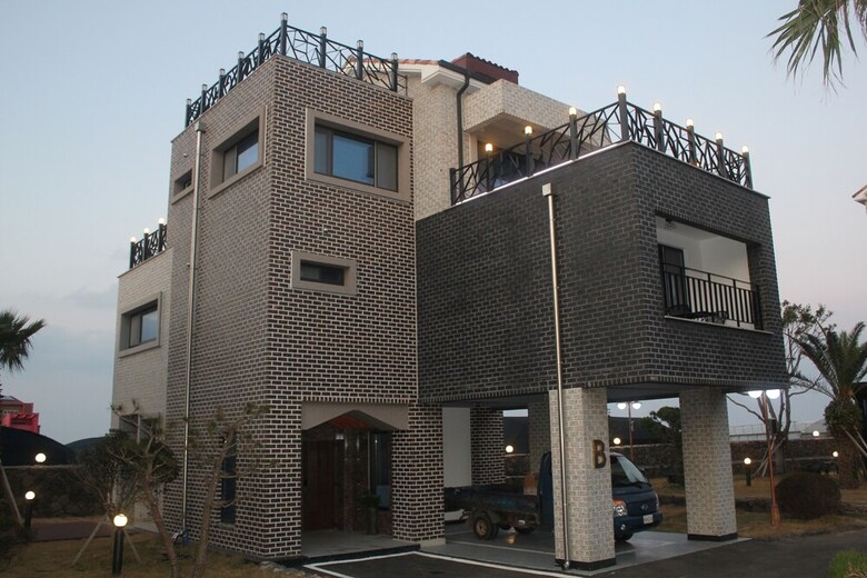 Pension Samwoo Yacht Village