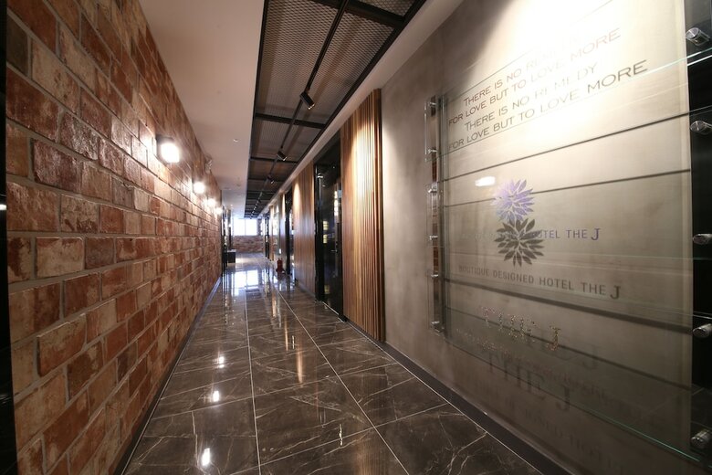Daegu J Hotel