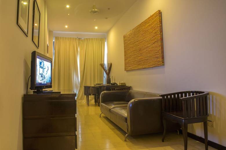 Fcc Phnom Penh Boutique Hotel