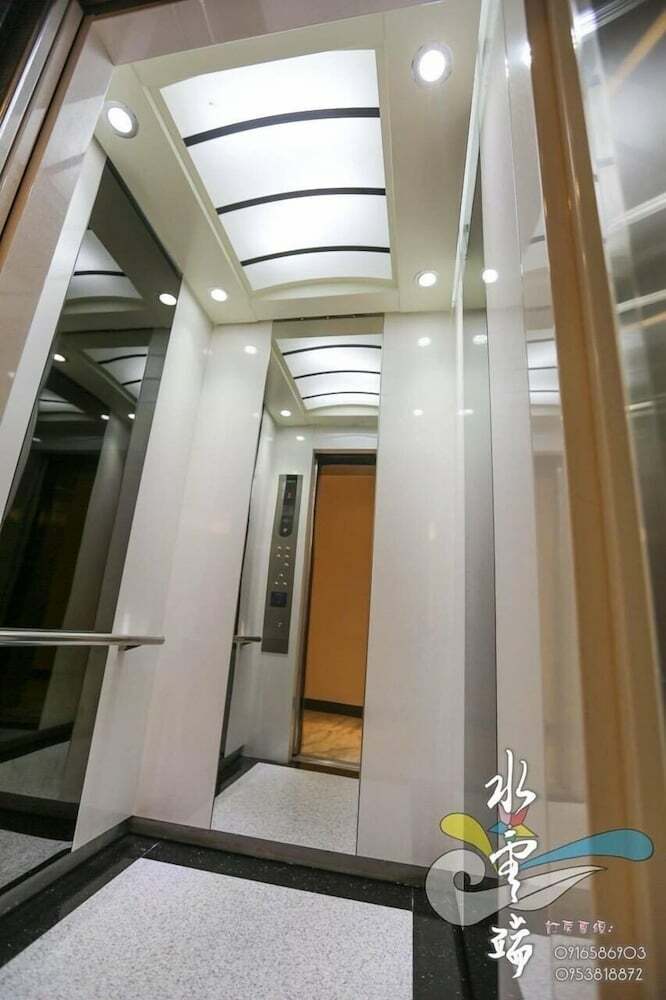 Bed & Breakfast Secret Travel Homestay