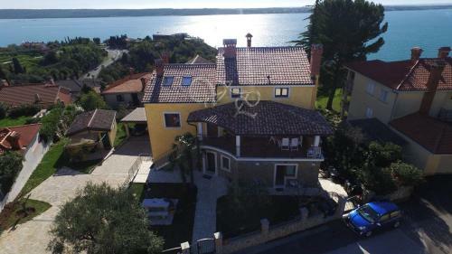 Apartments Apartim
