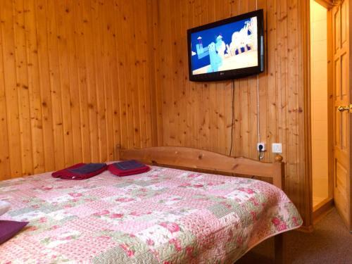Hostal Kikas Guest House