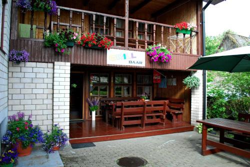 Hostal Kikas Guest House