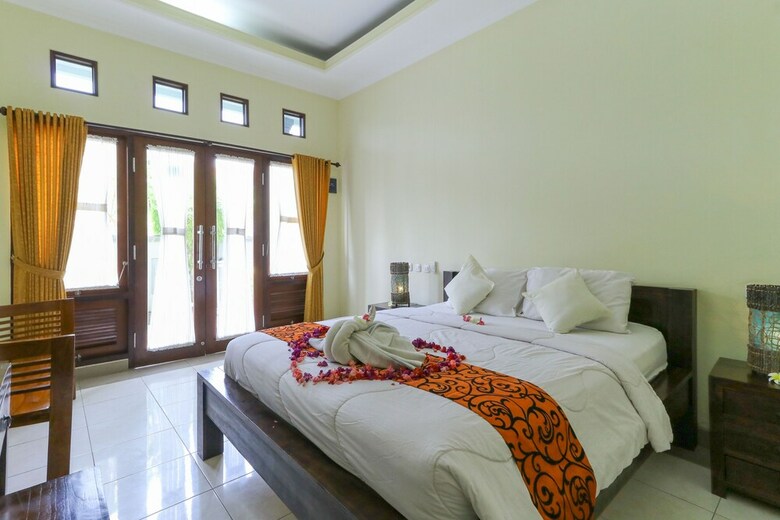 Hotel Maemae Beach House