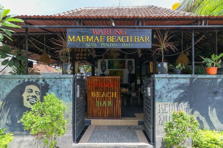 Hotel Maemae Beach House