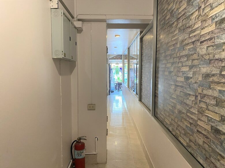 Hotel Som Guesthouse