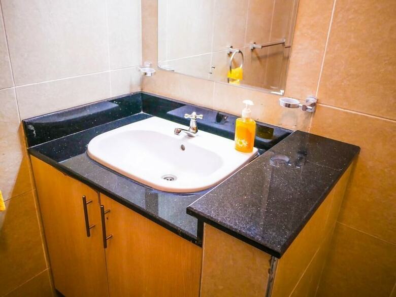 Apartamentos West View Suits