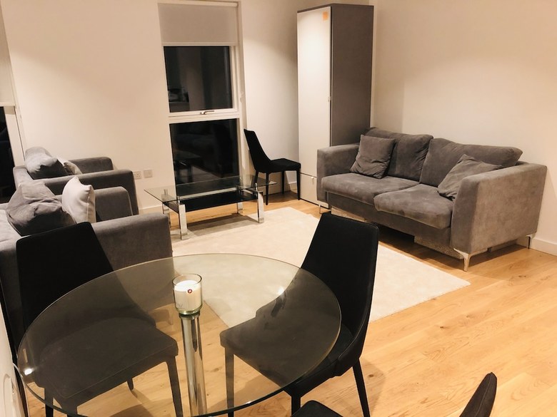Luxury 2 Bed 2 Bath Apartments Next To Kings Cross
