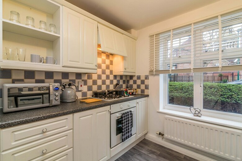 Tudor By Kcd Apartments