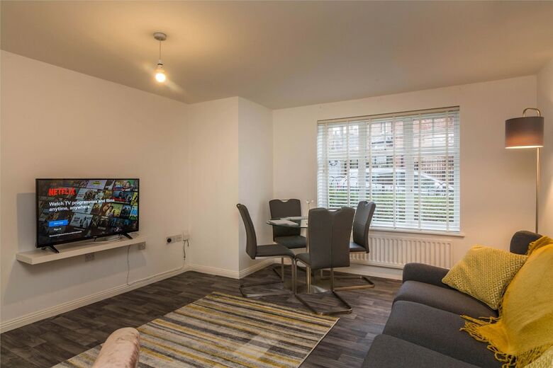 Tudor By Kcd Apartments