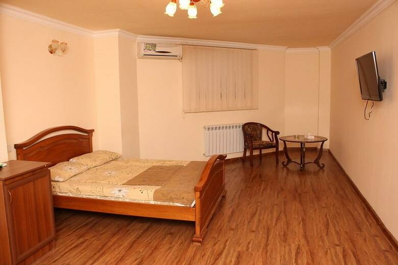 Nur Hotel