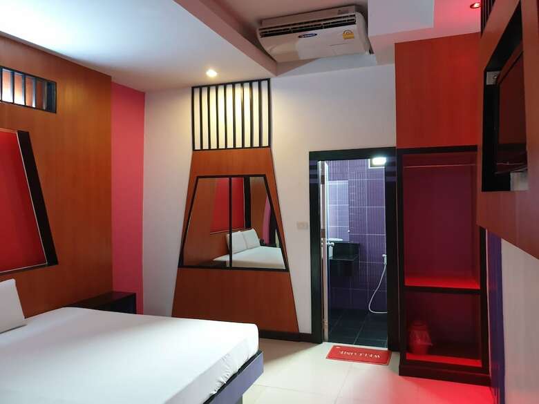 Oyo 535 Phadaeng Hotel