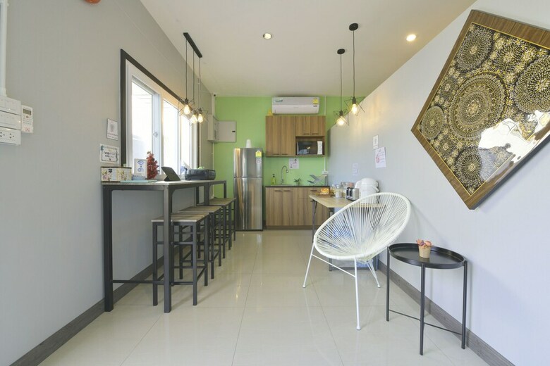 Hotel Oyo Baan Wararin Hostel