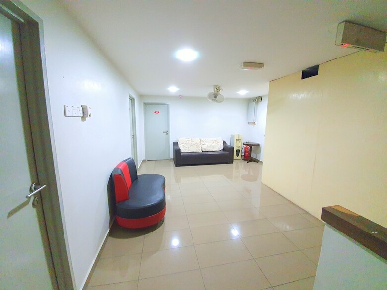 Oyo 89650 Inn Hotel