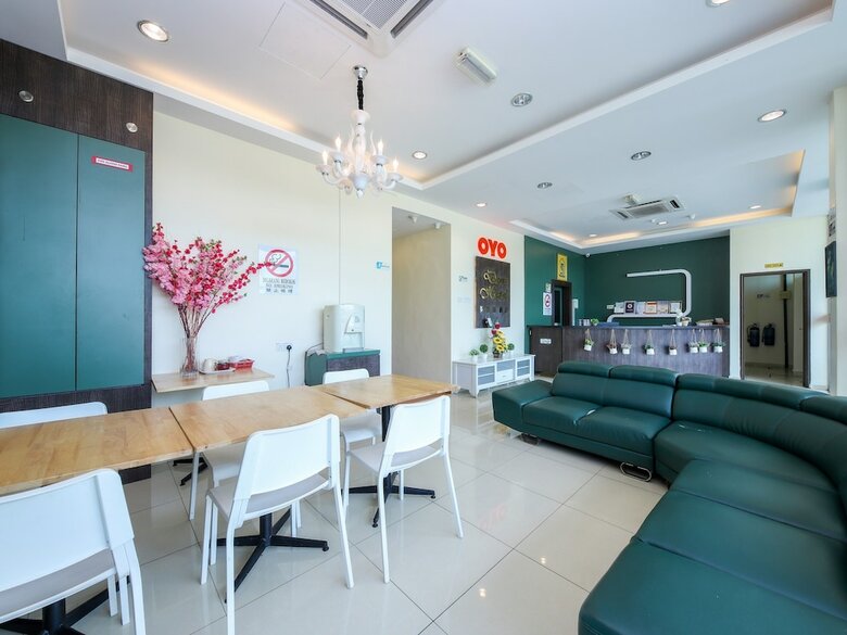 Oyo 89714 Doris Hotel