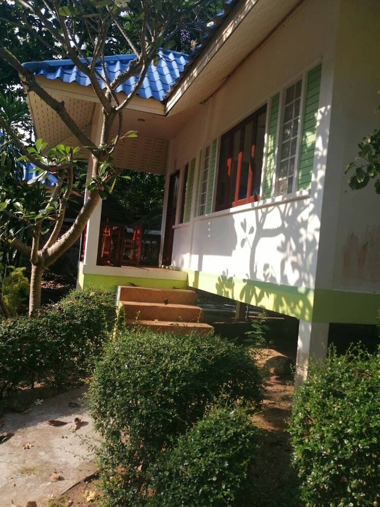 Apartamento Pranee Bungalow