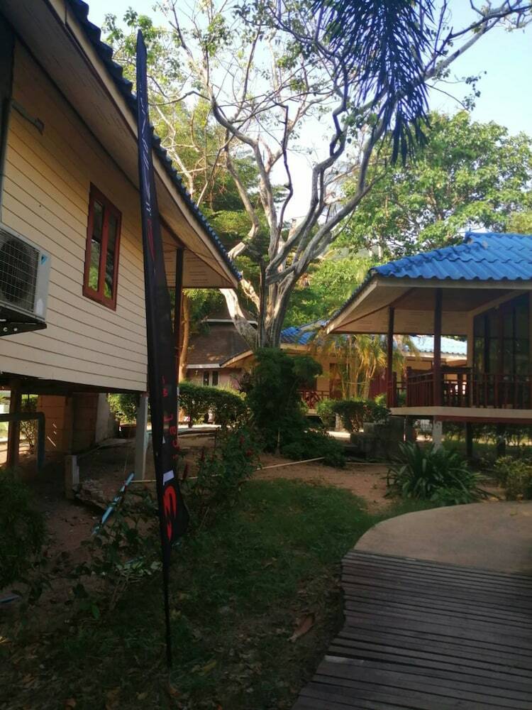 Apartamento Pranee Bungalow