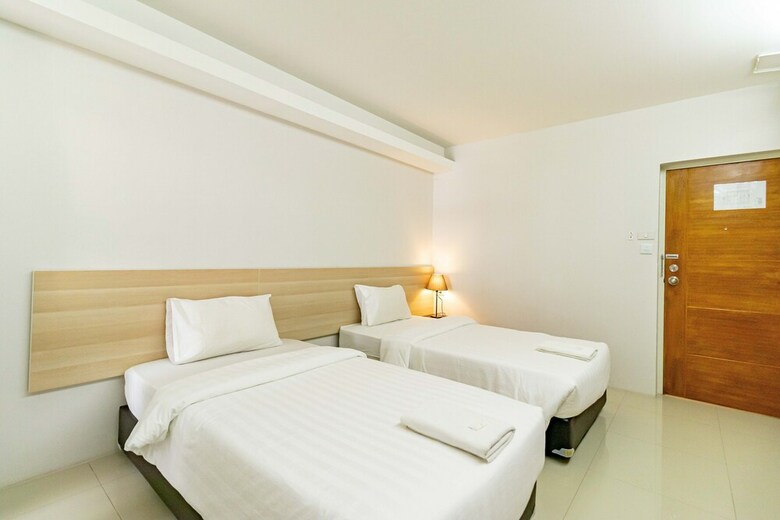 Your Place Hotel